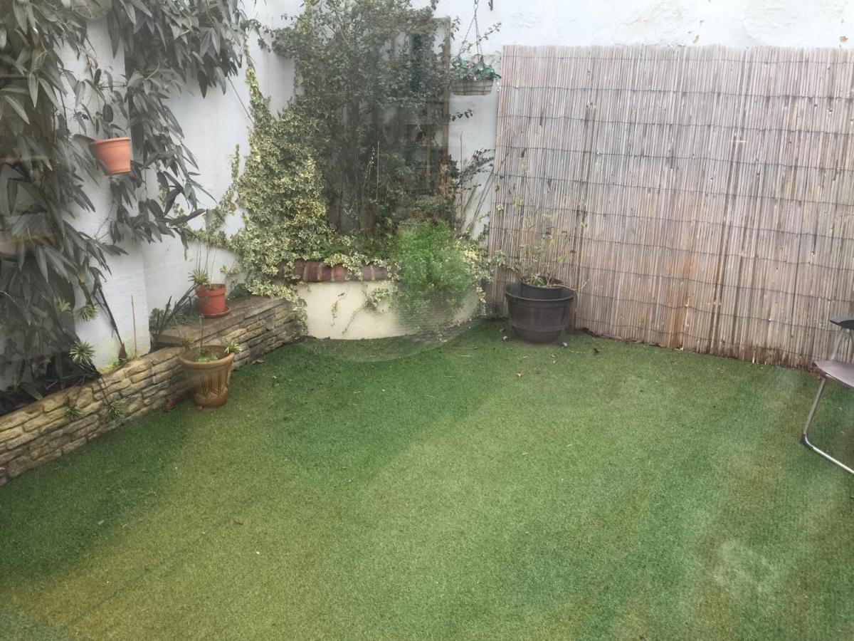 Large 2-Bed House Derbyshire Off Chatsworth Rd Chesterfield Buitenkant foto